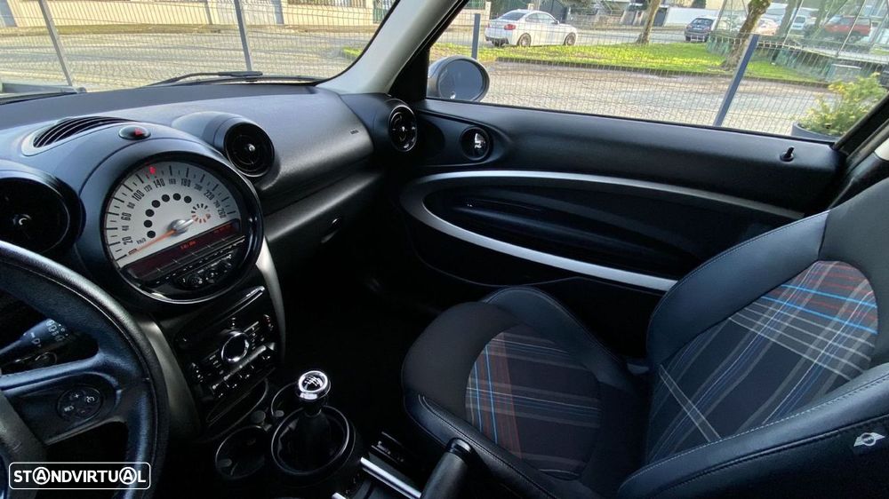 MINI Paceman Cooper D - 21