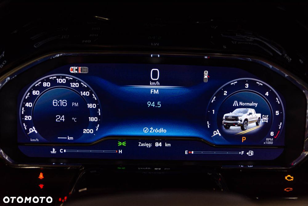 Chevrolet Silverado - 14