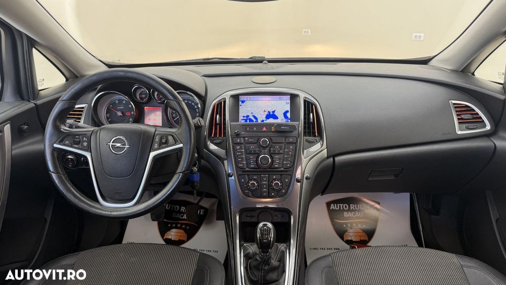 Opel Astra 1.7 CDTI DPF Active - 8