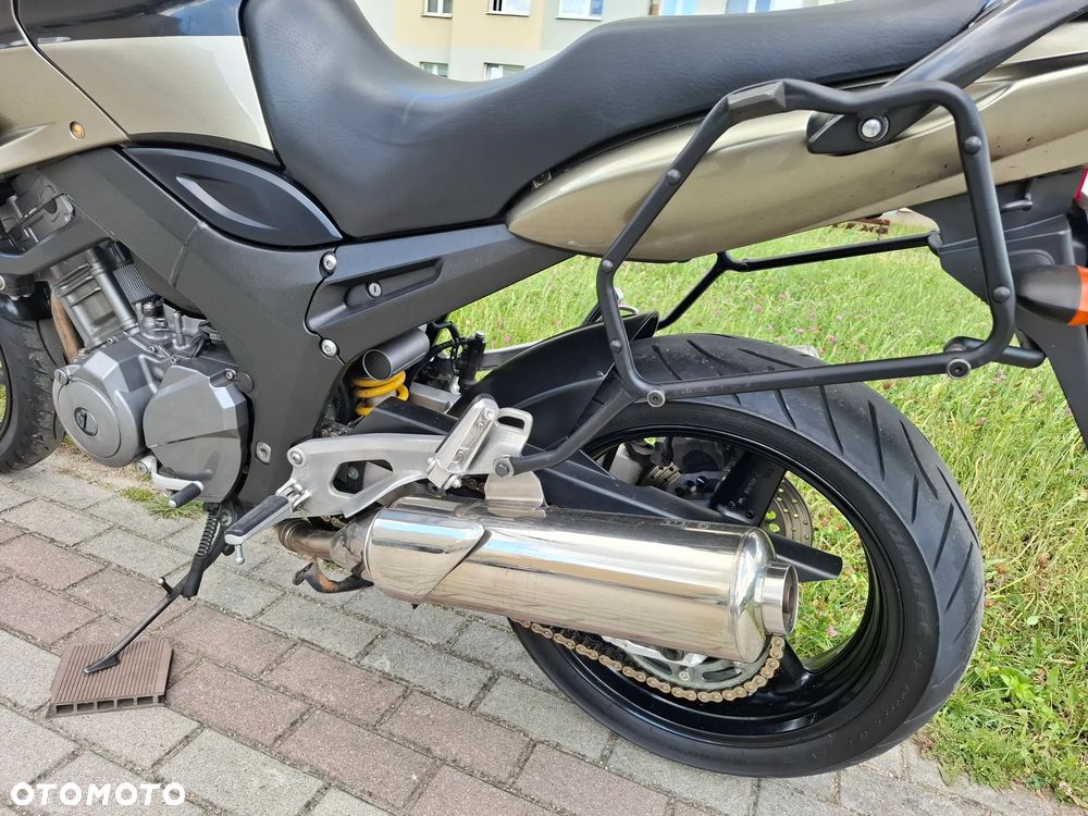 Yamaha TDM - 28