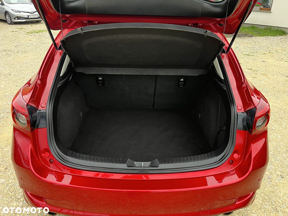 Mazda 3 SKYACTIV-G 120 KIZOKU - 9