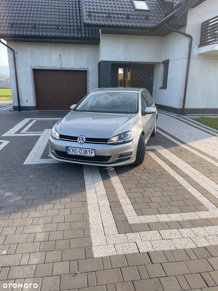 Volkswagen Golf 2.0 BlueTDI Highline - 12