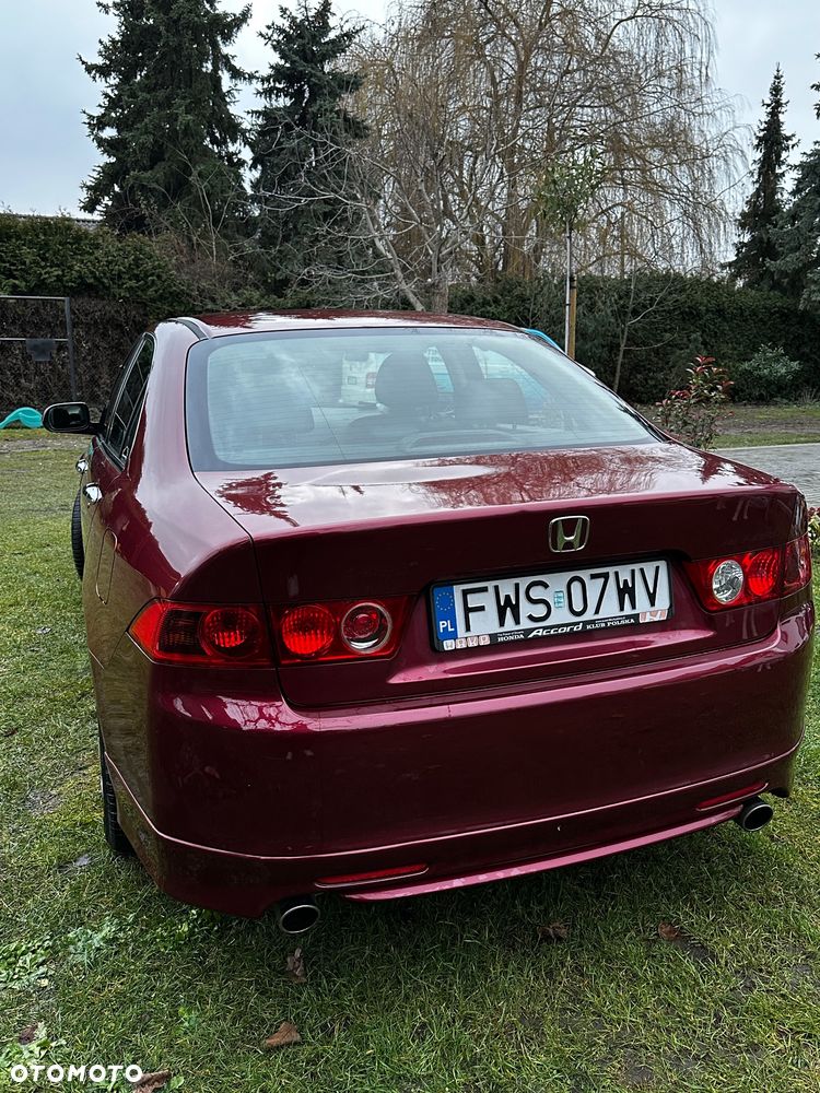 Honda Accord 2.0 Comfort - 16