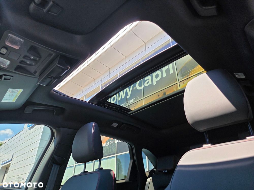 Ford Kuga - 24