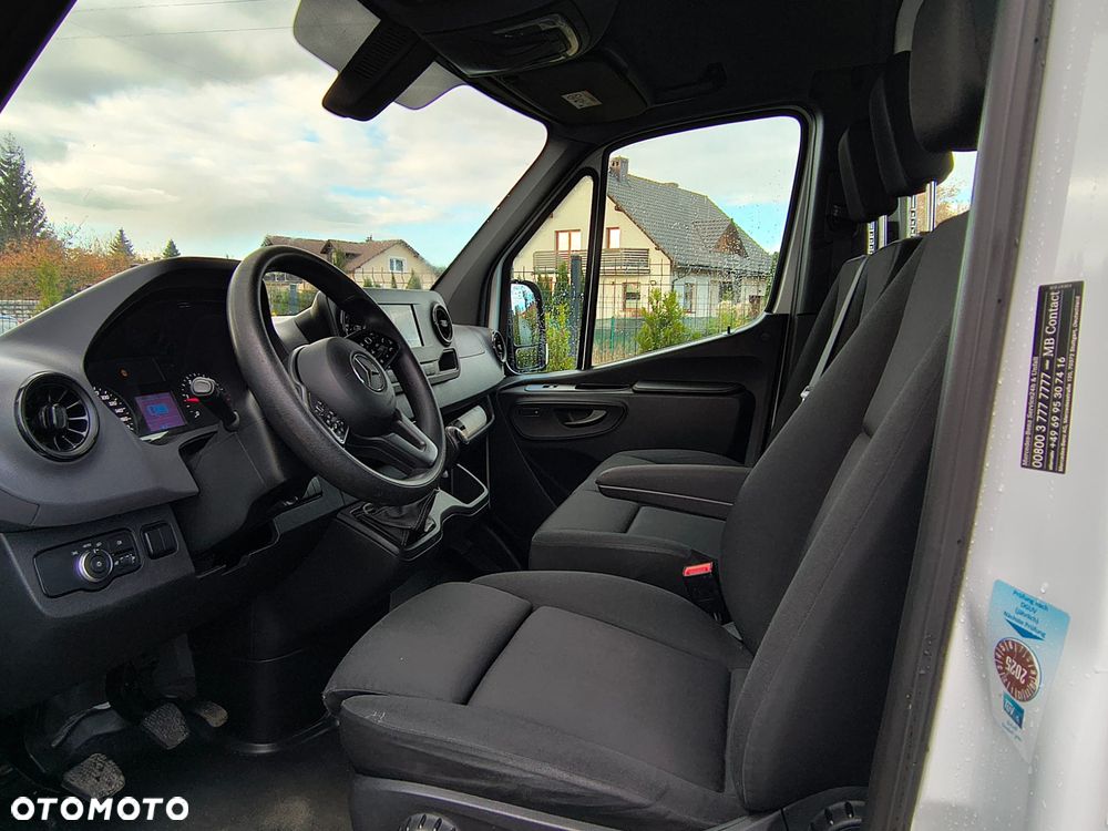 Mercedes-Benz Sprinter Maxi Brygadówka - 18