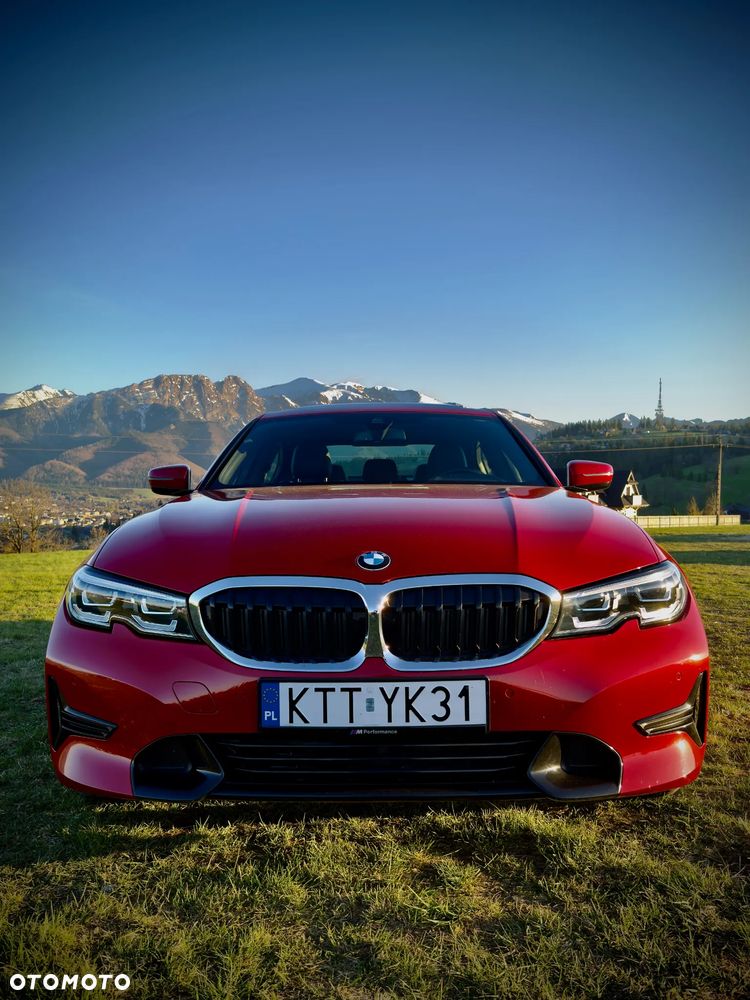 BMW Seria 3 330i M Sport - 22