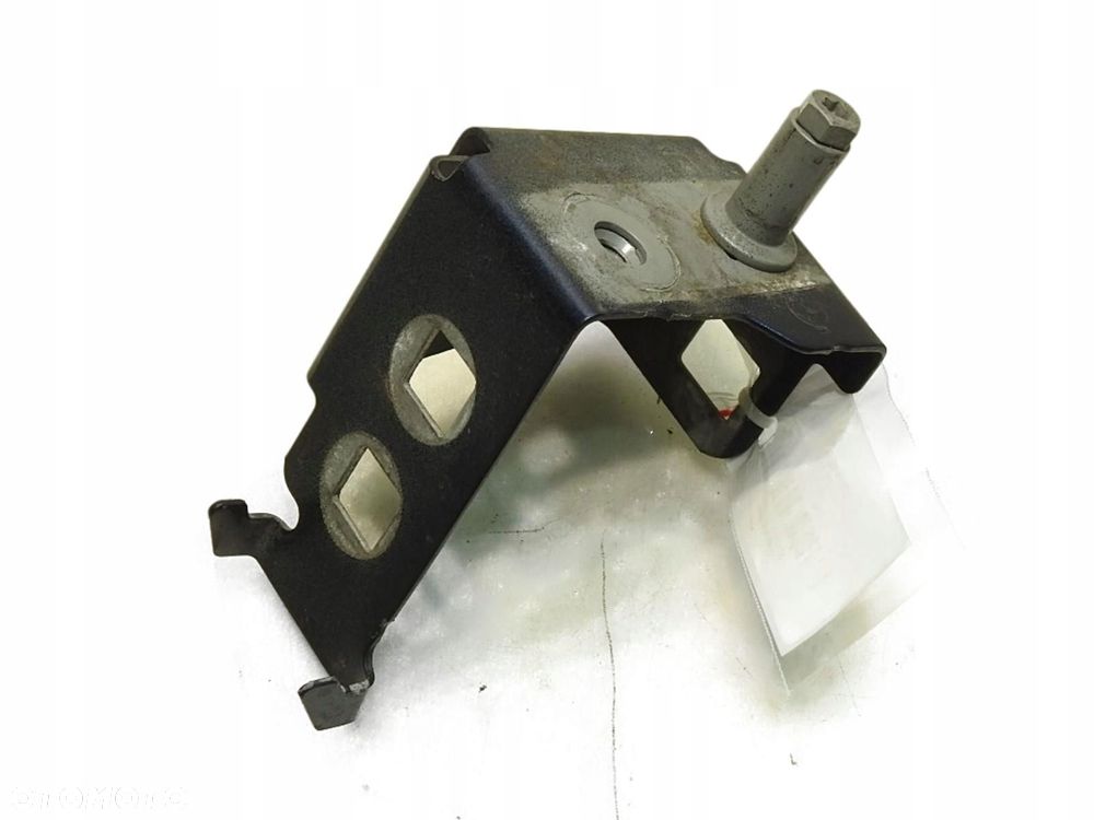 UCHWYT MOCOWANIE PASA LEWY TERPR RENAULT MEGANE IV . - 1