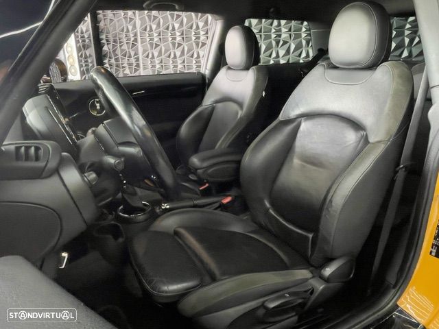 MINI 3 Portas Cooper Aut. - 13