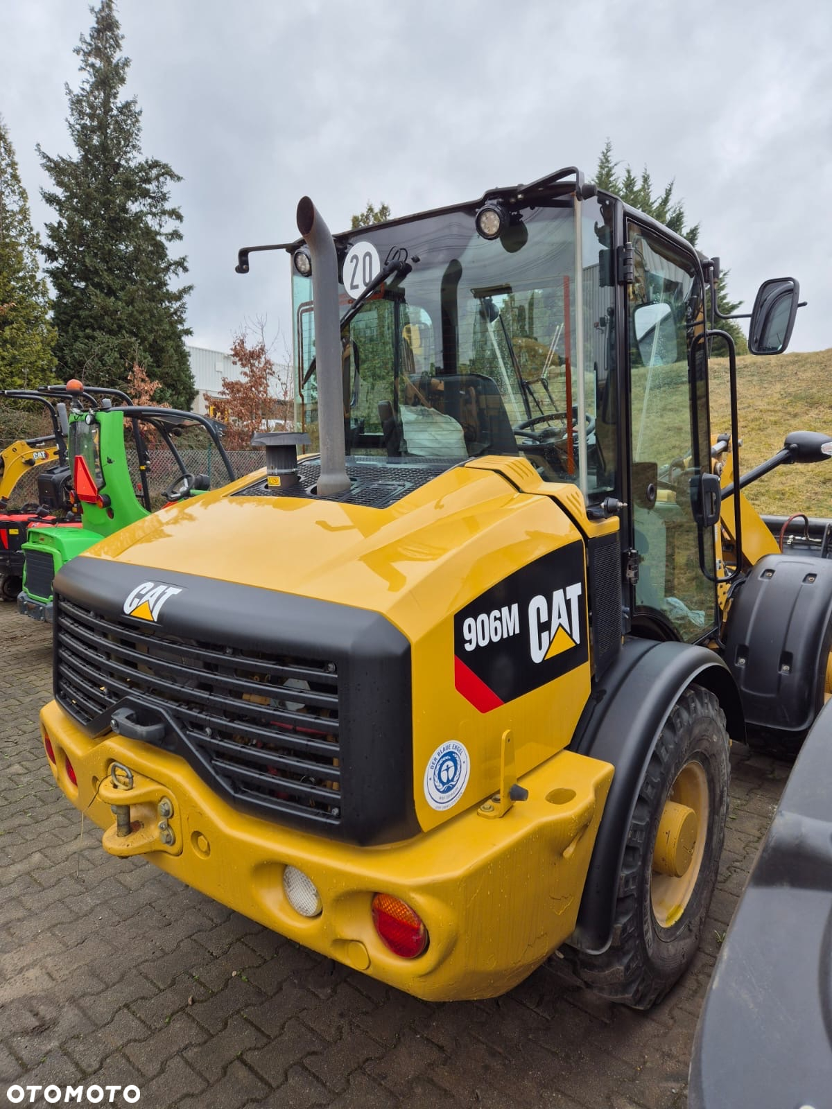 Caterpillar 908M CAT 906 JAK NOWA 1500h rok 2021 - 8