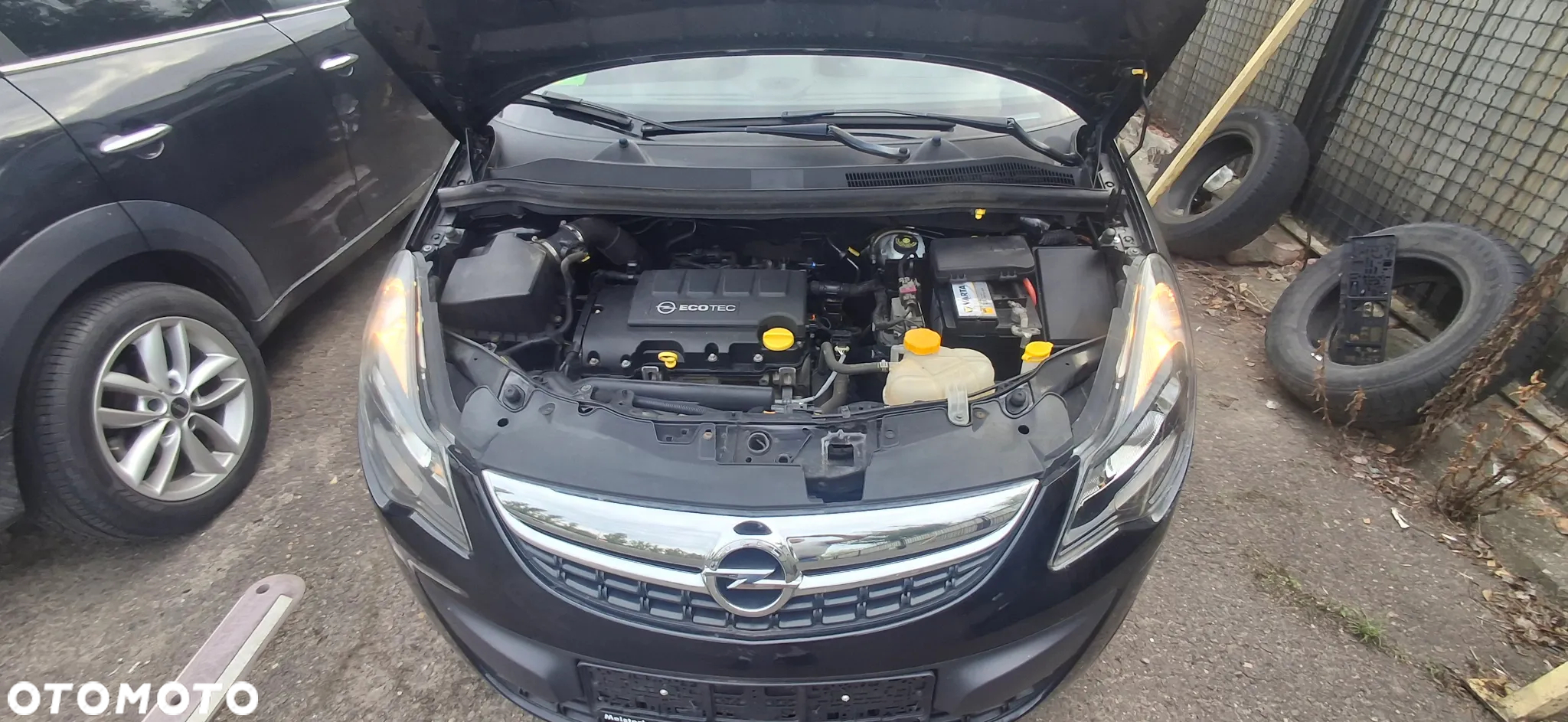 Opel Corsa 1.4 16V Active - 23