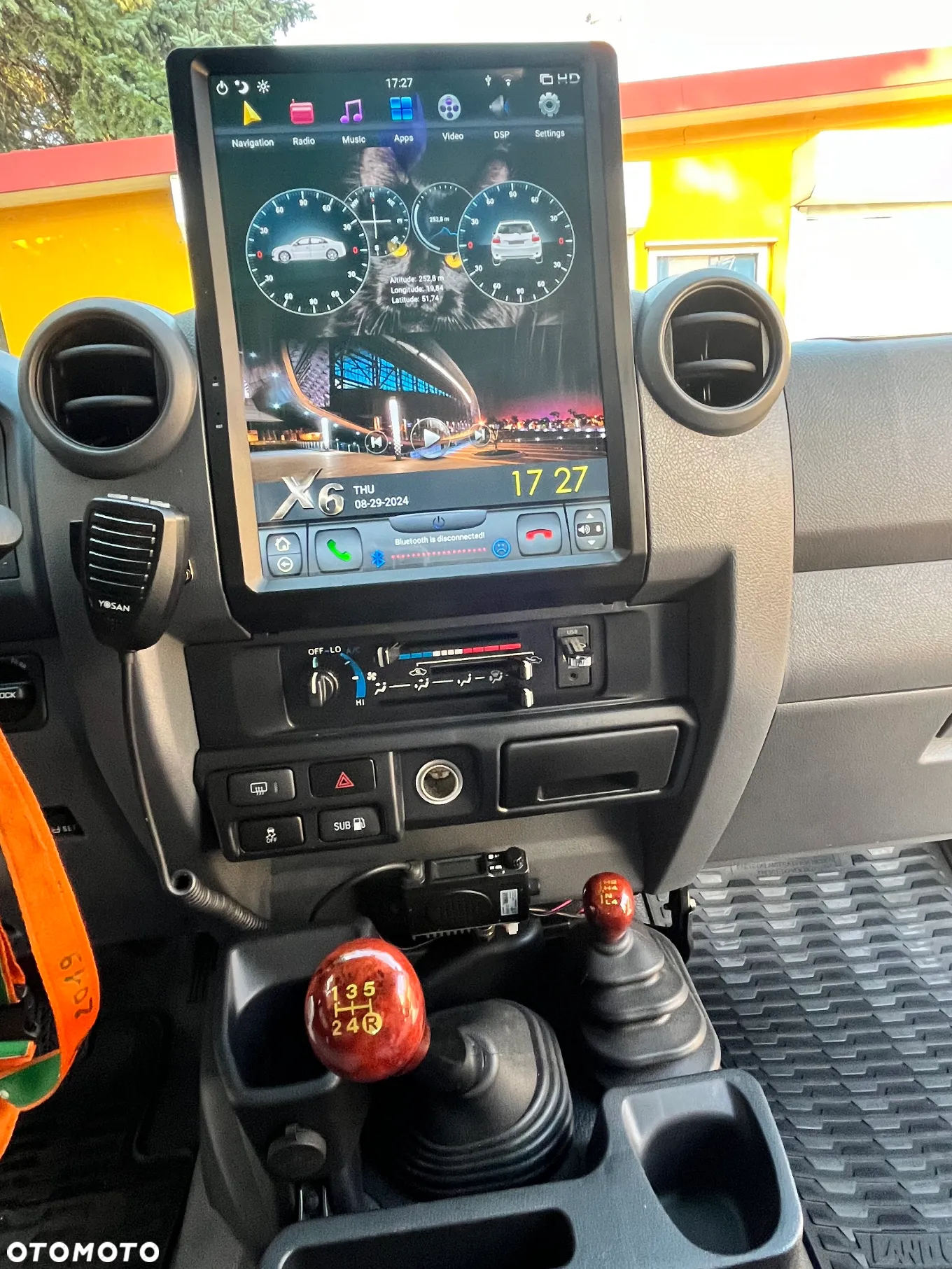 Toyota Land Cruiser - 9