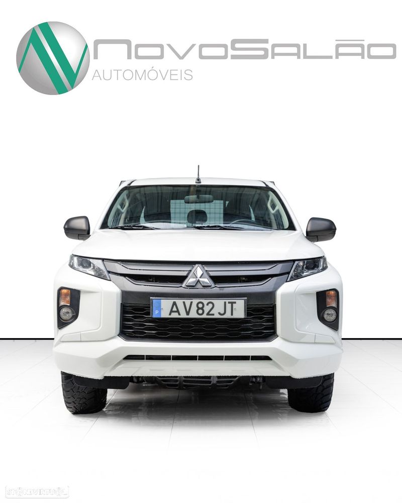 Mitsubishi L200 2.3 DI-D CD Invite 4WD - 4