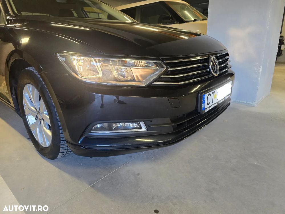 Volkswagen Passat - 9