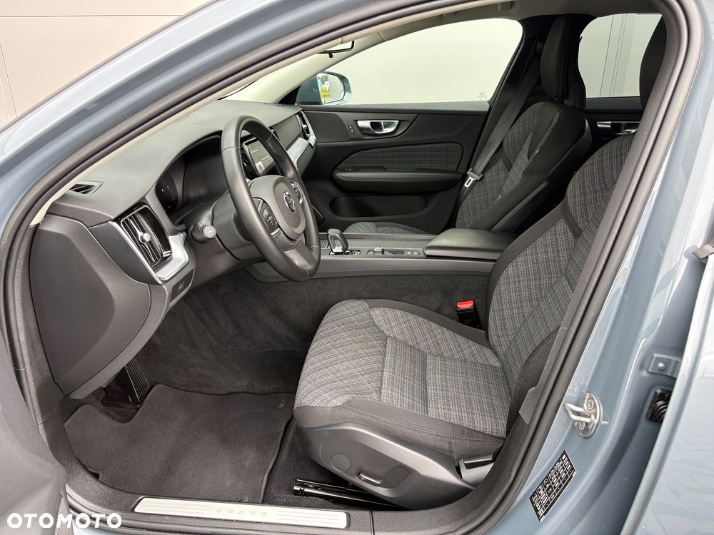Volvo V60 B3 B Geartronic Momentum Pro - 18