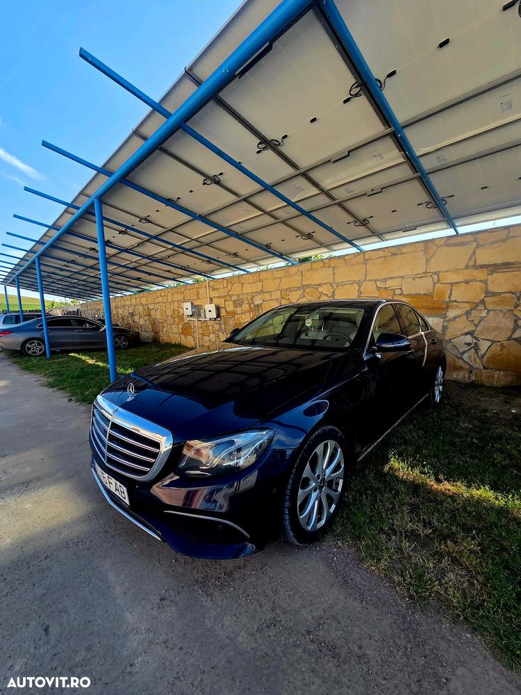 Mercedes-Benz E 220 d 4MATIC Aut. - 1