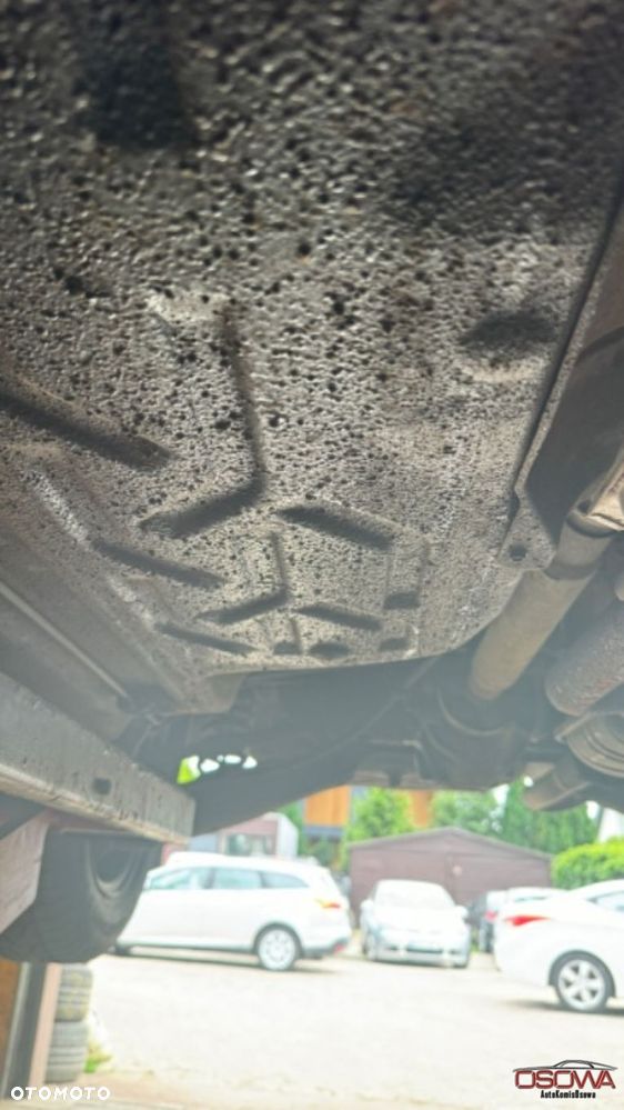 Mercedes-Benz W201 (190) - 9