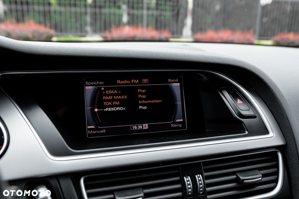 Audi A4 Avant 2.0 TDI DPF quattro S tronic S line Sportpaket - 34