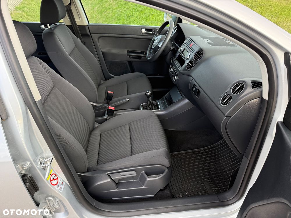 Volkswagen Golf Plus 1.6 Comfortline - 16