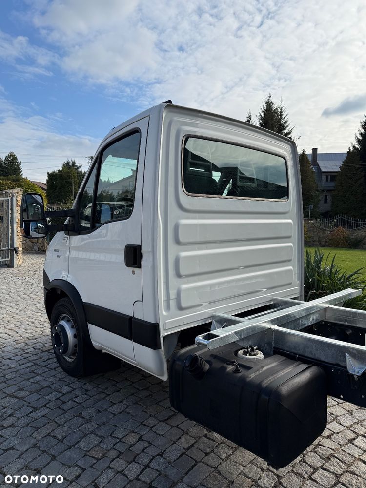 Iveco Daily 70C17 35C15 - 23