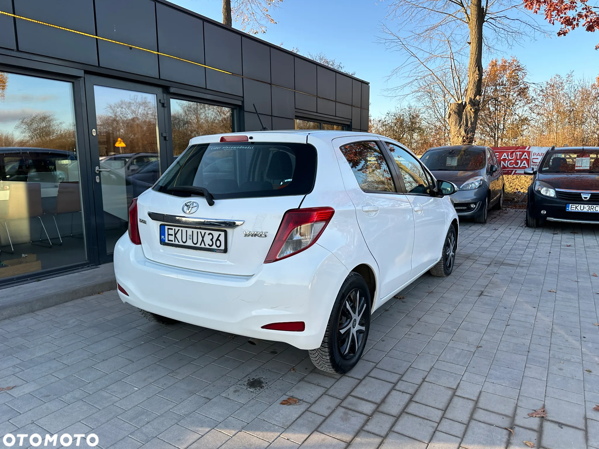 Toyota Yaris 1.33 Active - 9