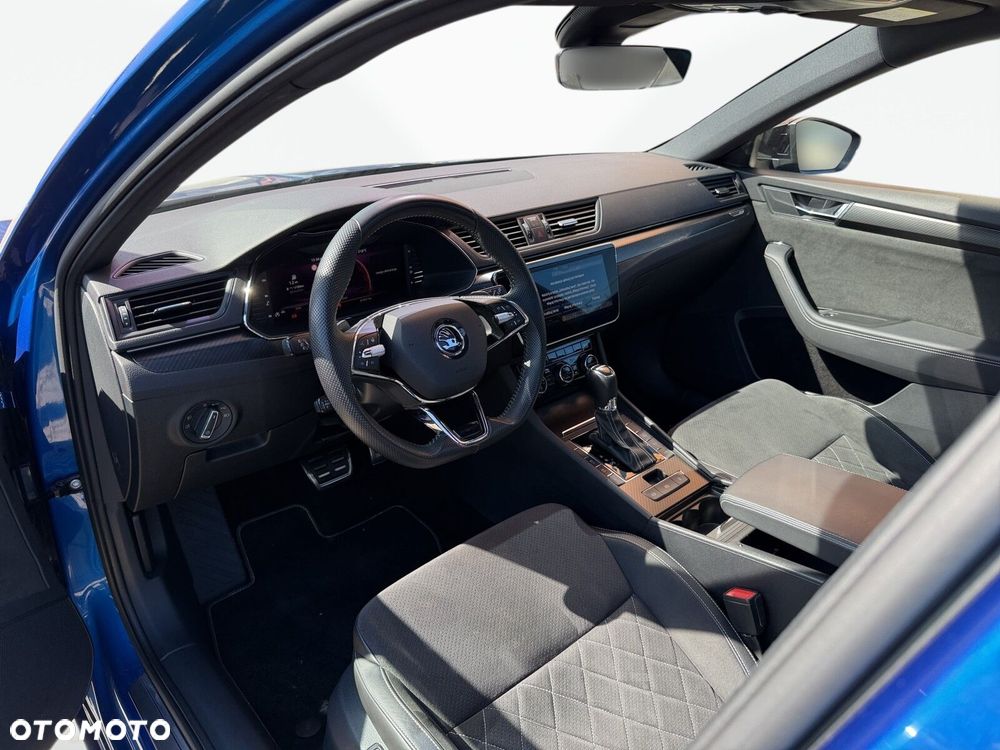Skoda Superb 2.0 TDI SCR Sportline DSG - 10