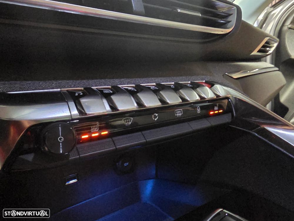 Peugeot 5008 BlueHDI 130 EAT8 Allure Pack - 22