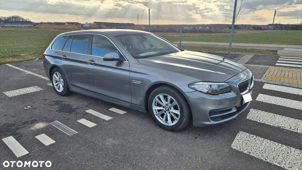 BMW Seria 5 520d - 5