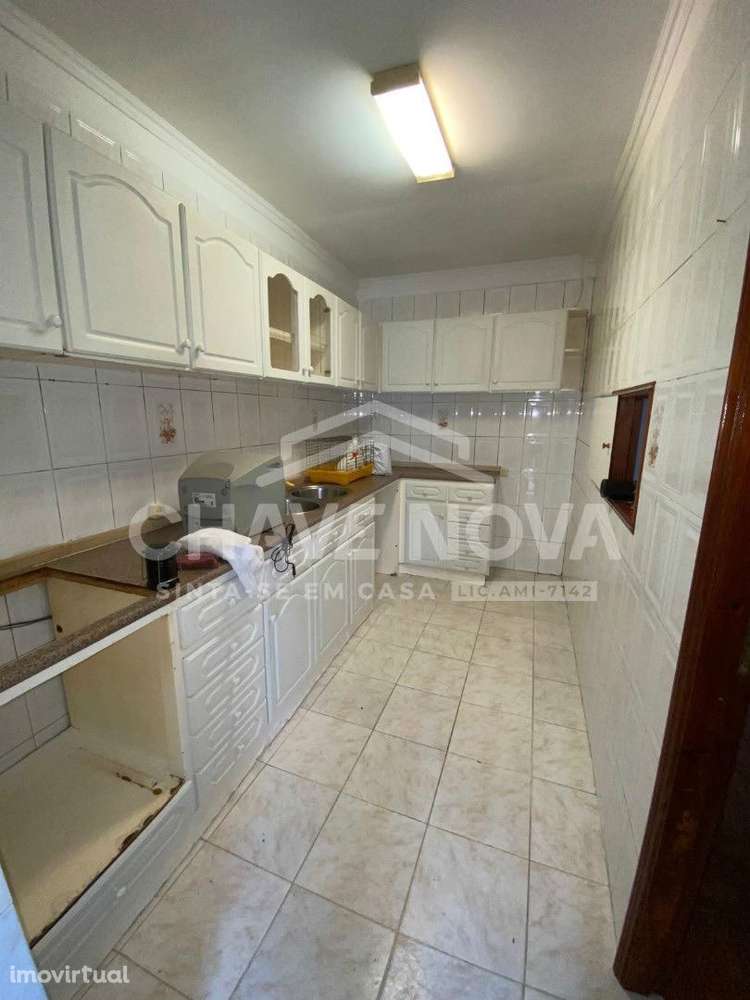 Prédio Habitacional c/ 8 Casas em Canidelo - Grande imagem: 2/9