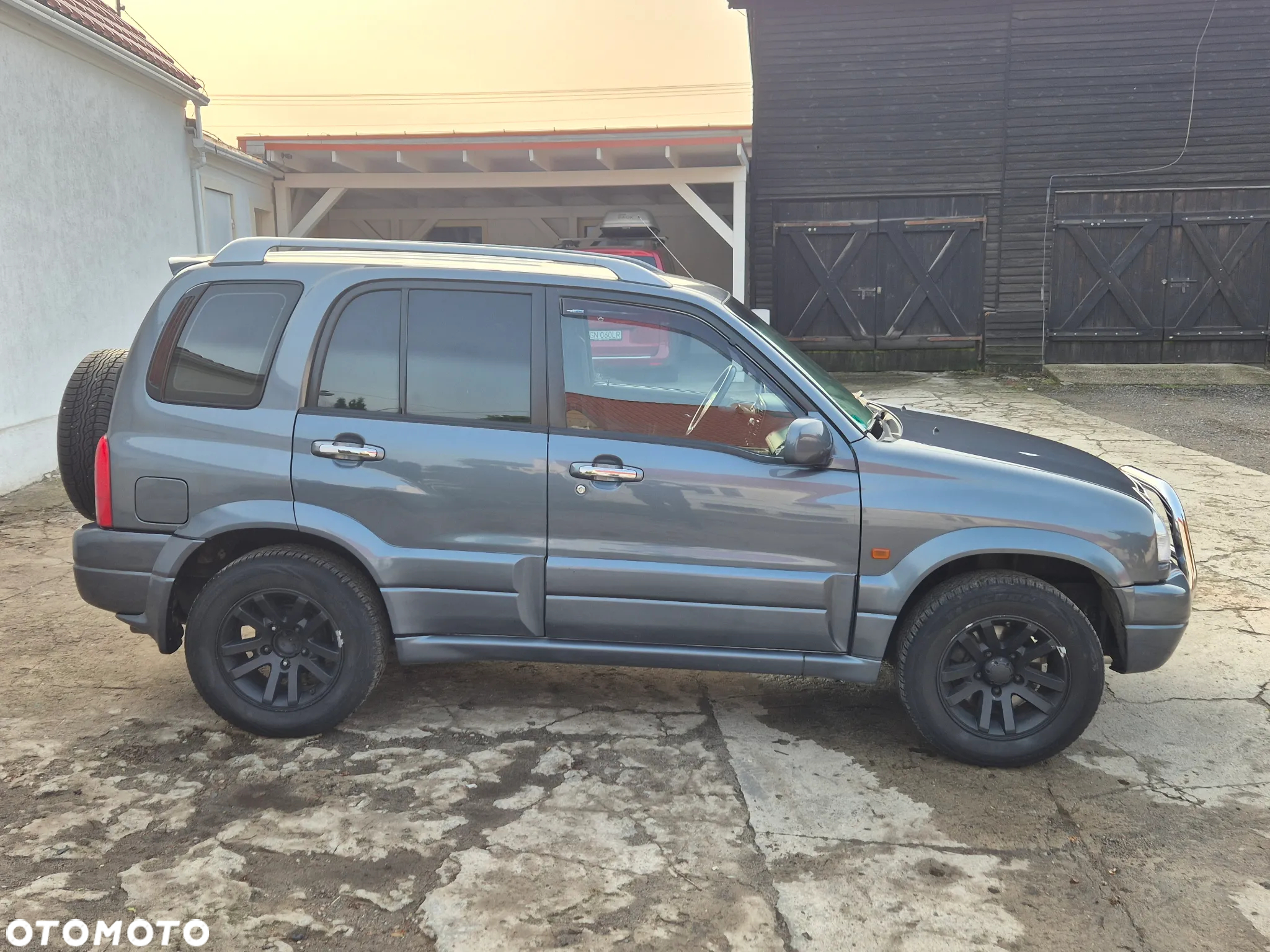 Suzuki Grand Vitara 2.5 V6 Comfort - 5
