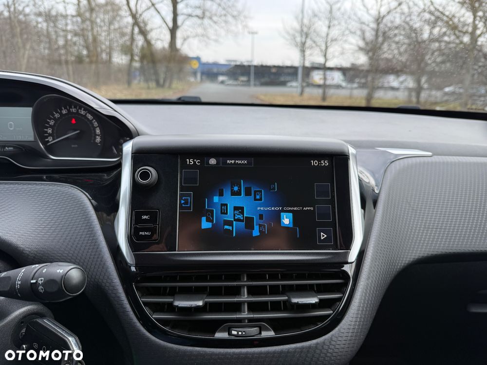 Peugeot 2008 1.6 BlueHDi Style - 19