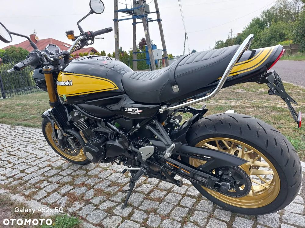 Kawasaki Z 900 RS - 12