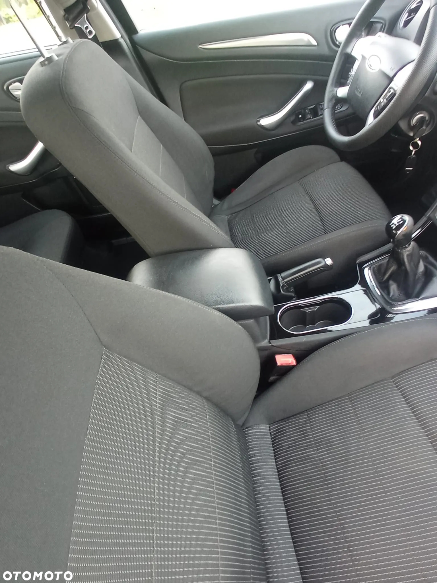Ford Mondeo 2.0 FF Platinium X Plus (Titanium) - 21