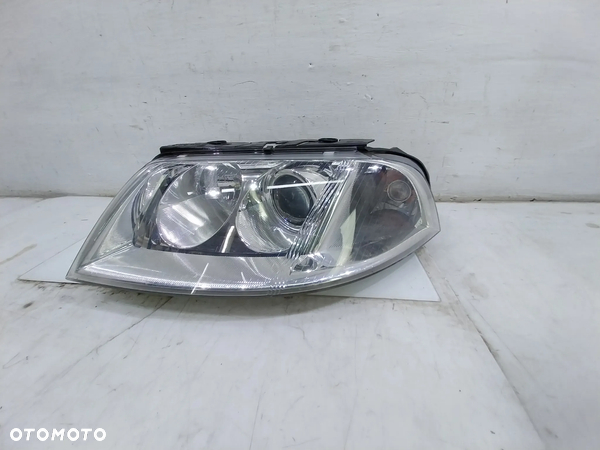 VW PASSAT B5 LIFT LAMPA LEWY PRZÓD PRZEDNIA LEWA 3B0941015AK