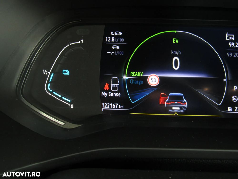 Renault Arkana E-TECH RS Line - 12