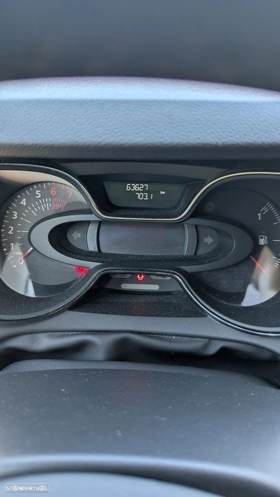 Renault Captur 1.2 TCe Exclusive - 4