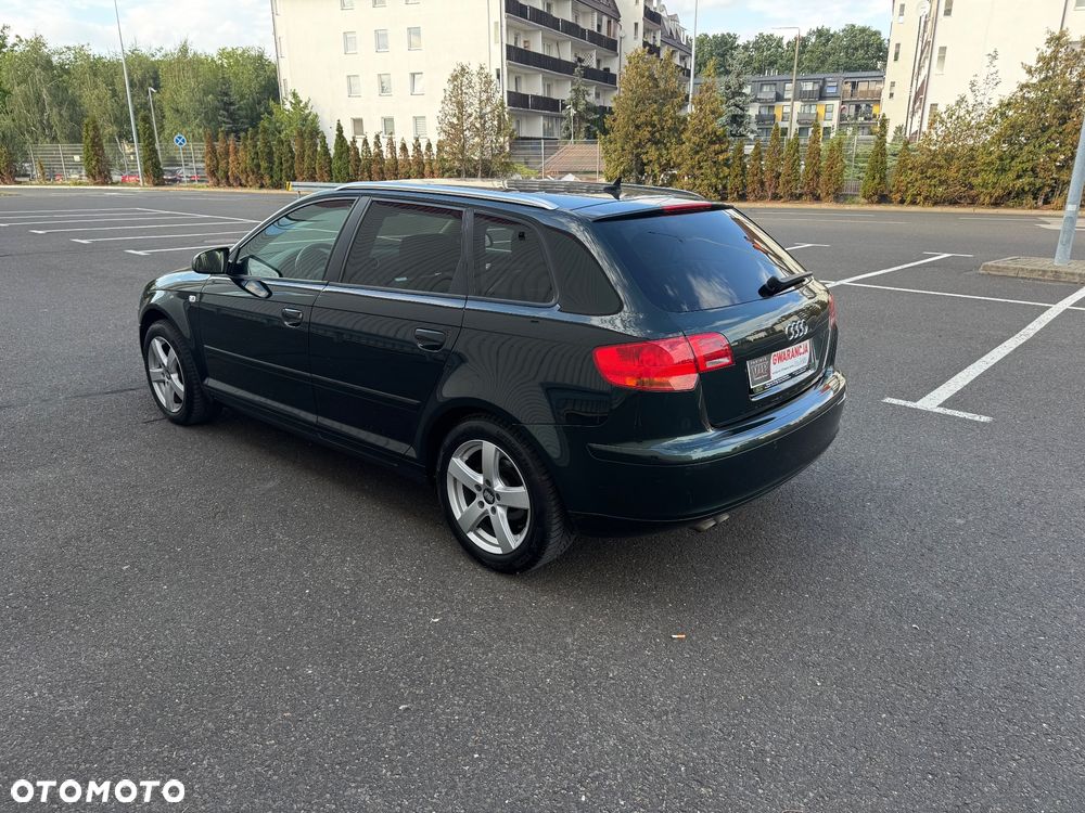 Audi A3 Sportback 1.9 TDI S line Sportpaket plus - 5