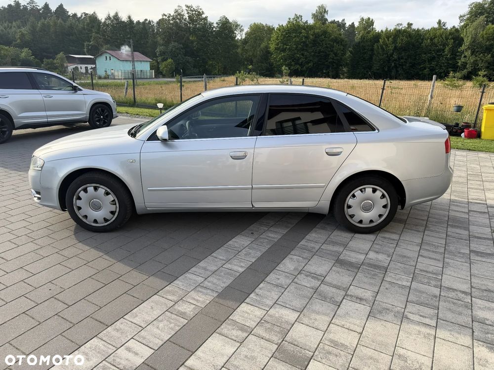 Audi A4 Limousine 2.0 TDI DPF - 3