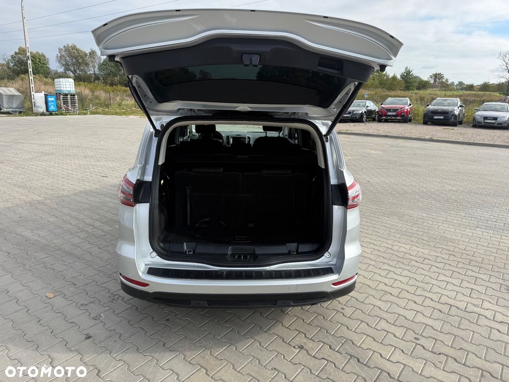 Ford S-Max 2.0 TDCi Titanium - 9
