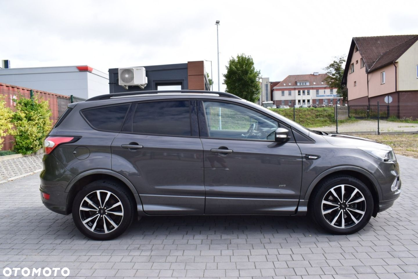 Ford Kuga - 7
