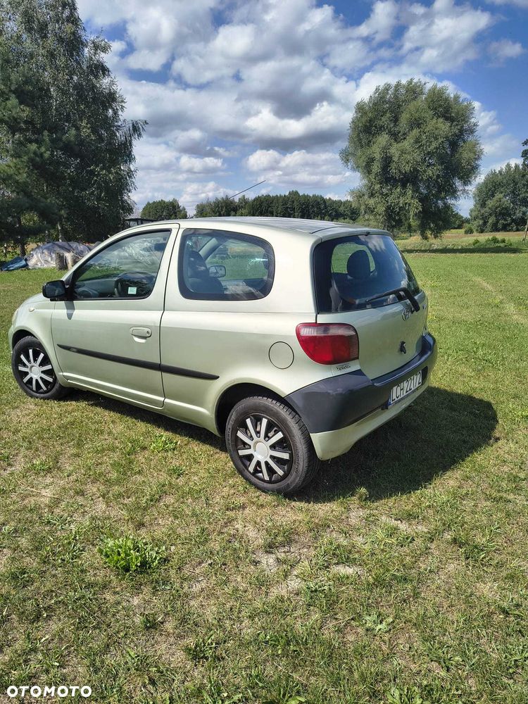 Toyota Yaris - 6