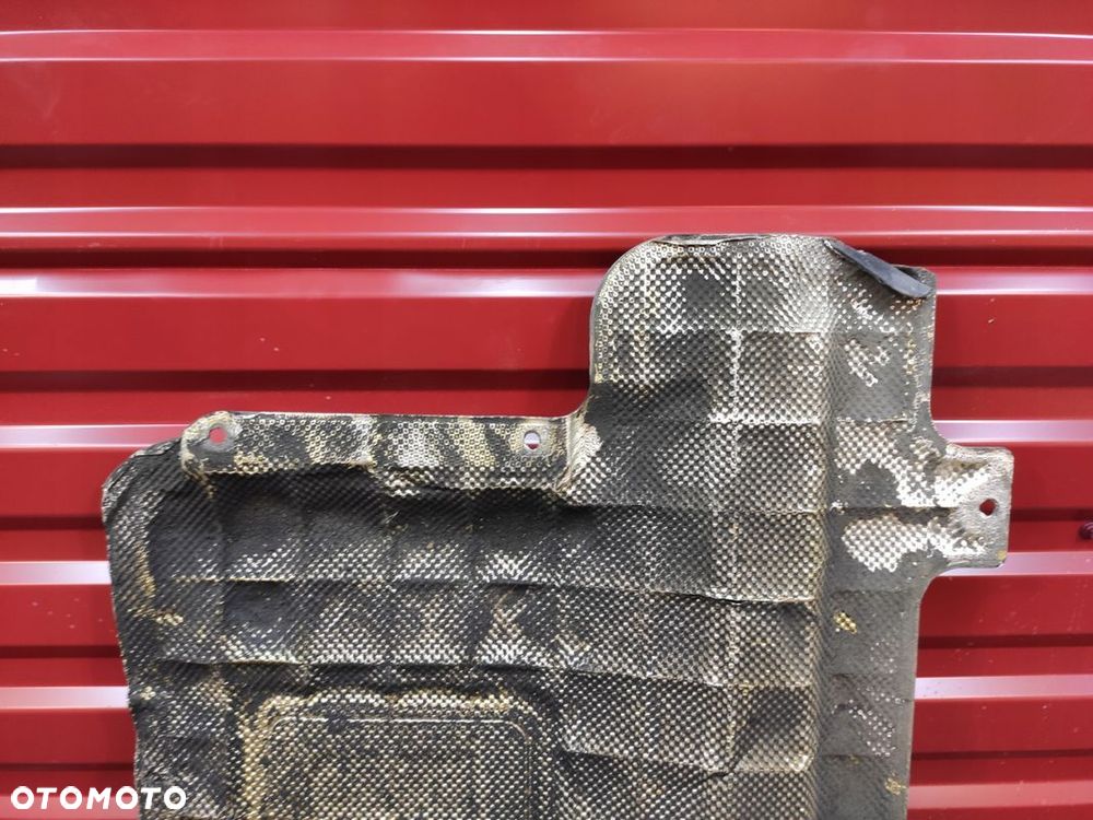 MERCEDES C-KLASA W204 OSŁONA DOLNA SILNIKA POD SILNIK SKRZYNIE ORYG - 9