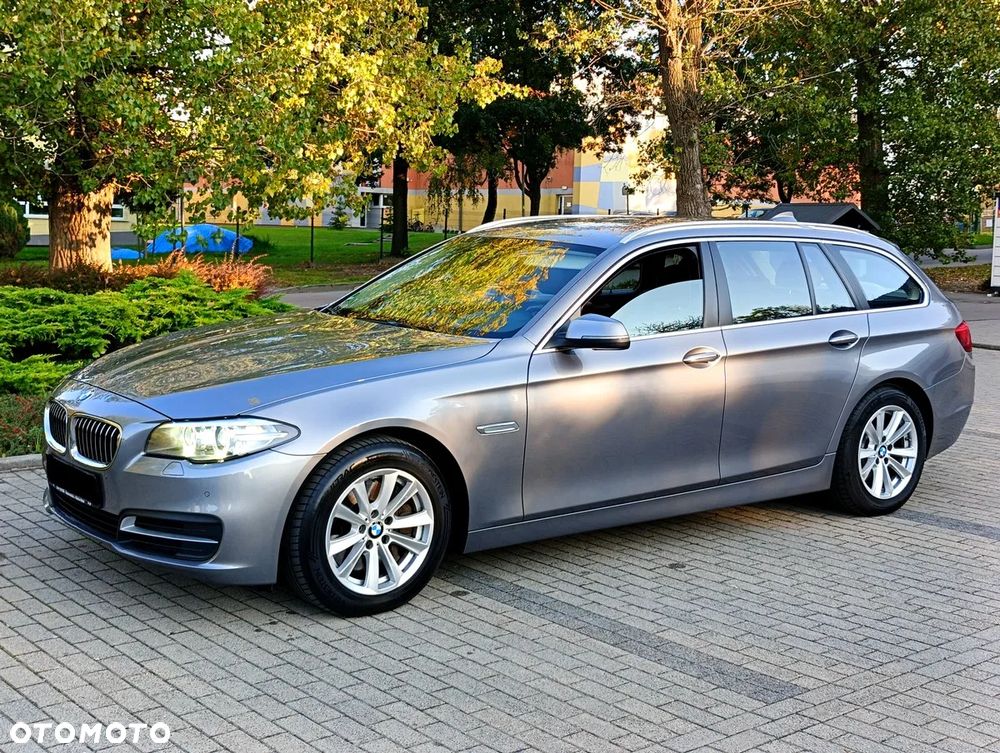 BMW Seria 5 525d Touring Sport-Aut Luxury Line - 5