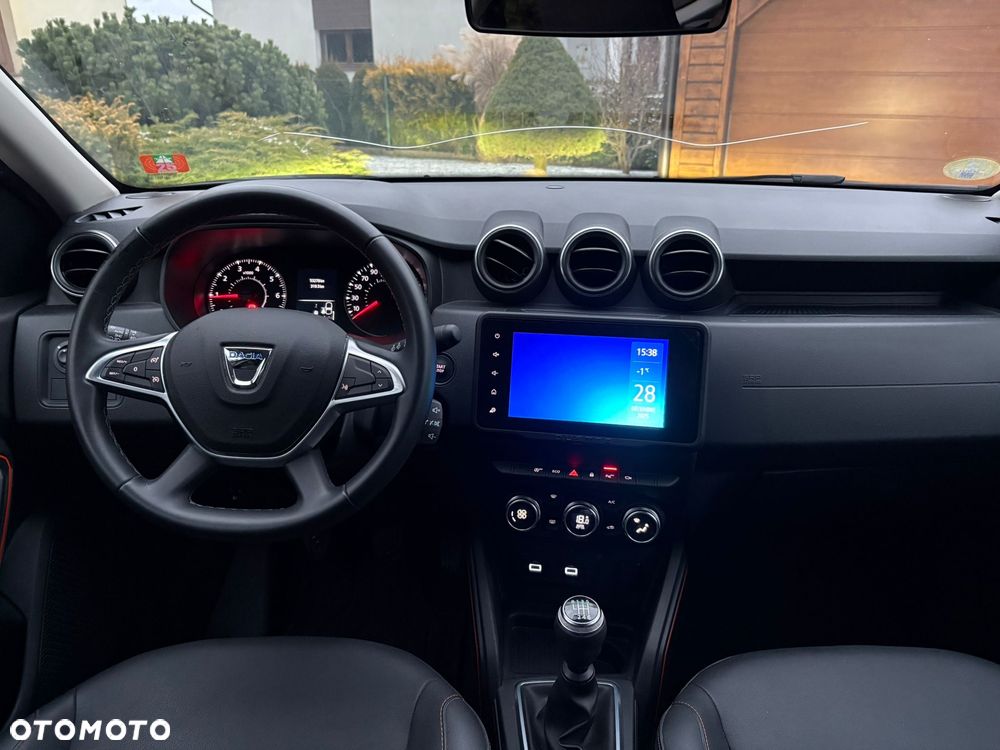 Dacia Duster 1.5 Blue dCi Prestige - 11