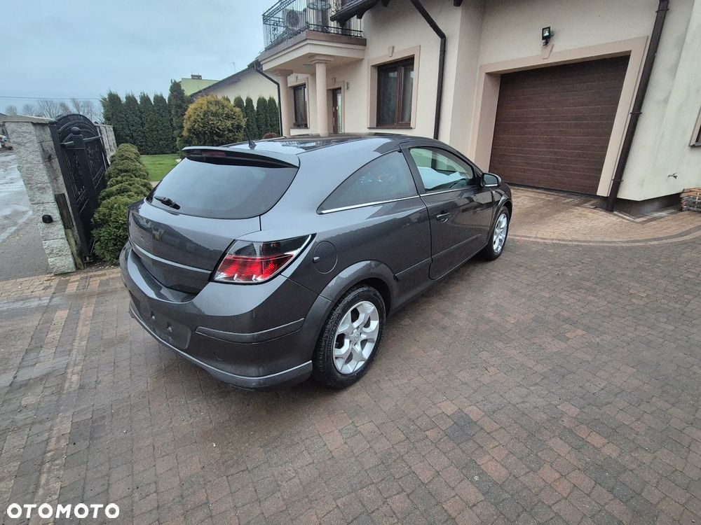 Opel Astra 1.6 Selection 110 Jahre - 17