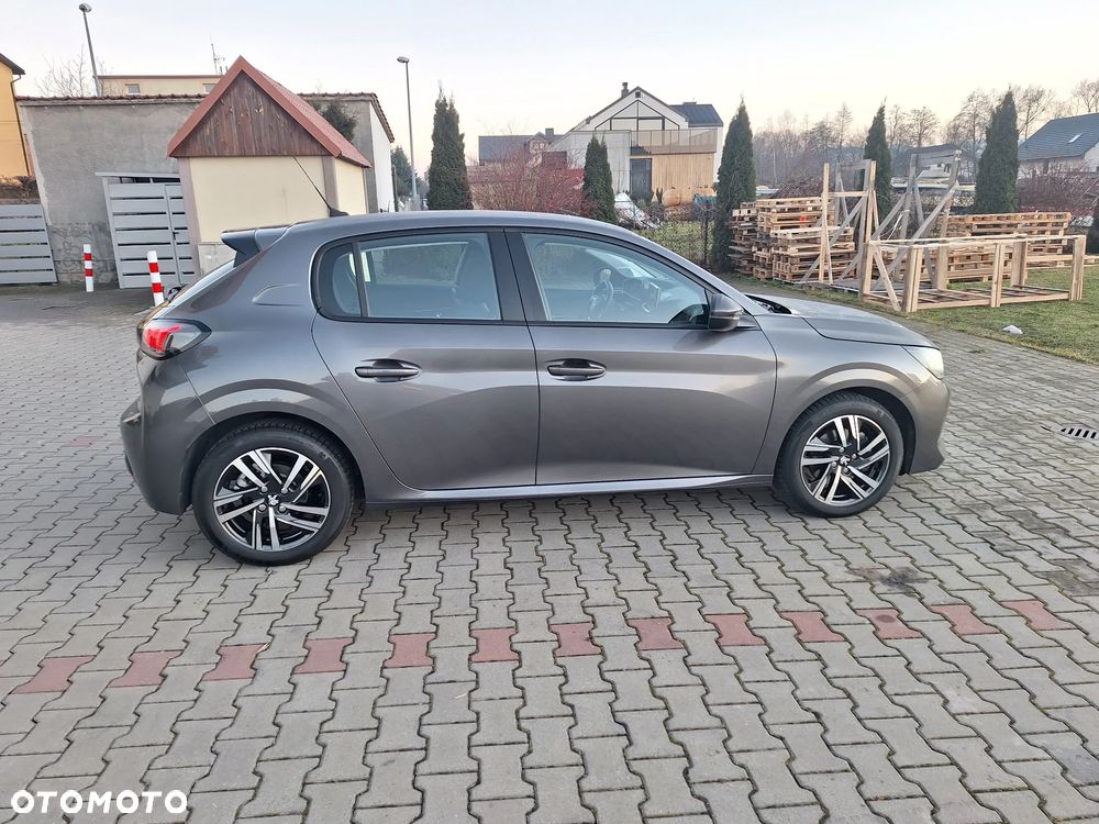 Peugeot 208 PureTech 100 Business - 16