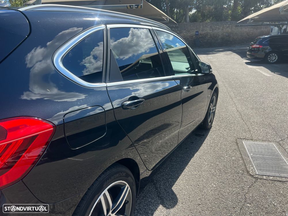 BMW 216 Active Tourer d Line Sport - 12