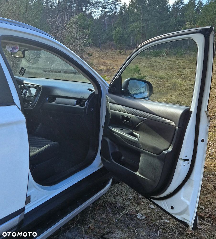 Mitsubishi Outlander 2.0 City Style 2WD - 19