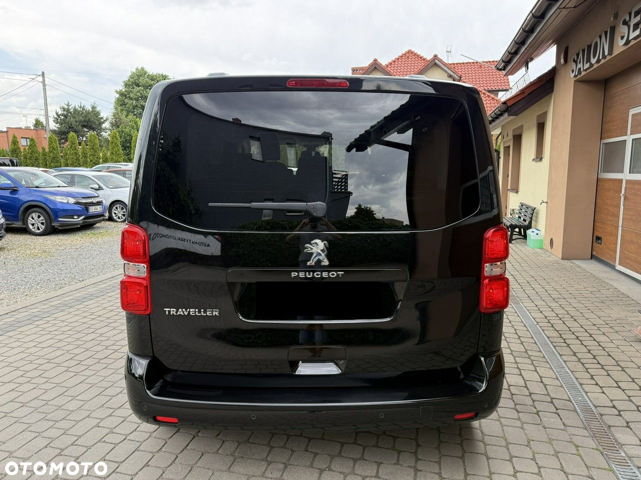 Peugeot Traveller - 8