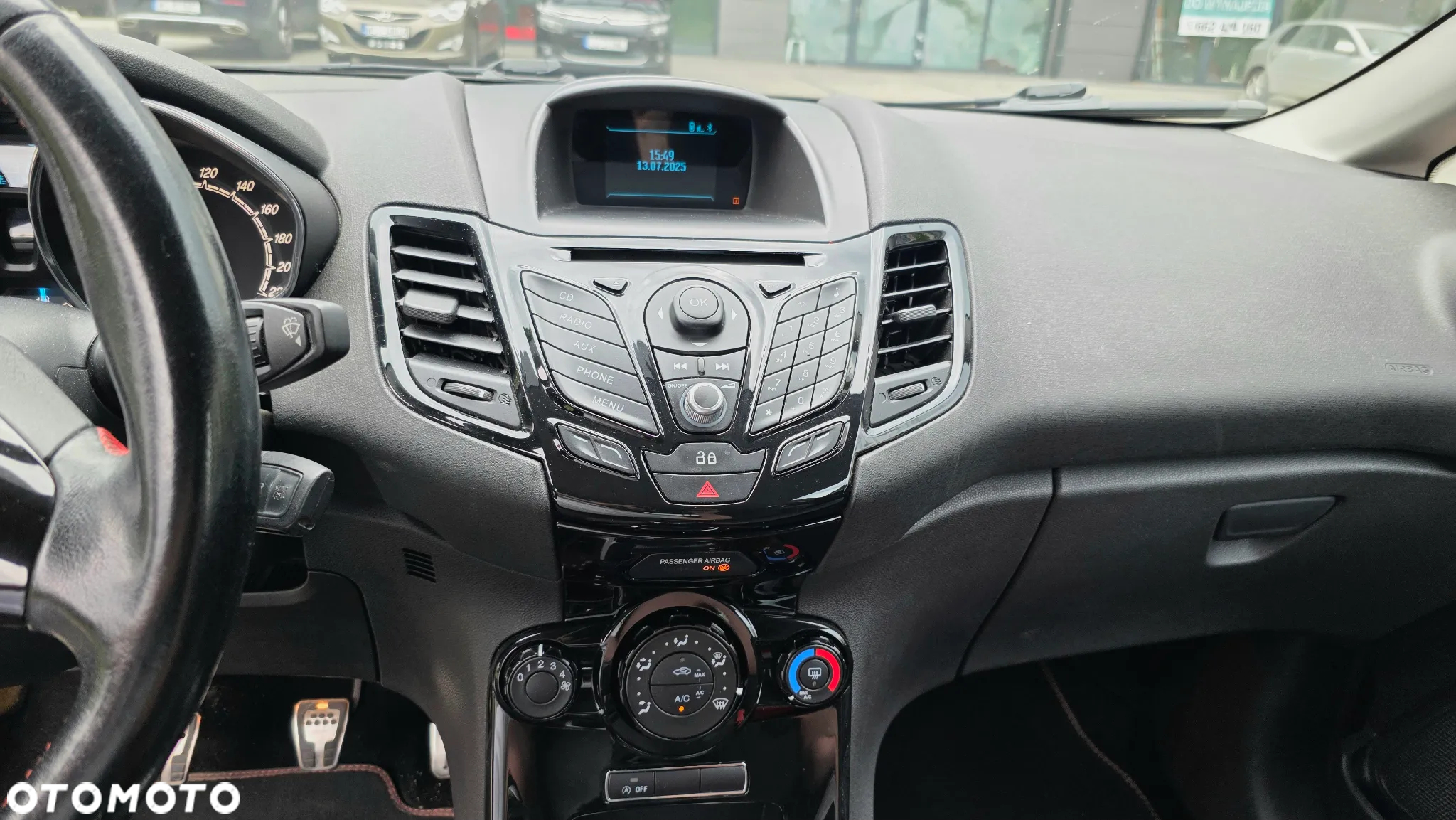 Ford Fiesta 1.0 EcoBoost S&S ST-LINE Black - 11