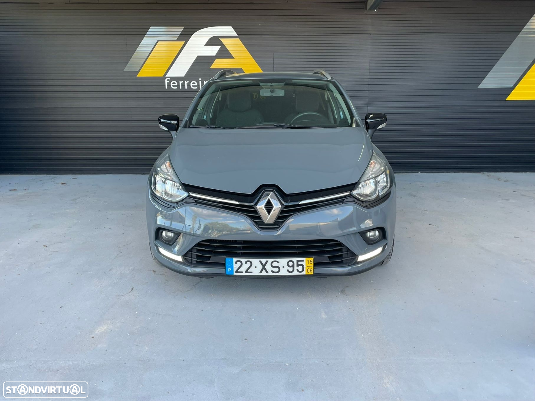 Renault Clio Sport Tourer 1.5 dCi Limited - 6